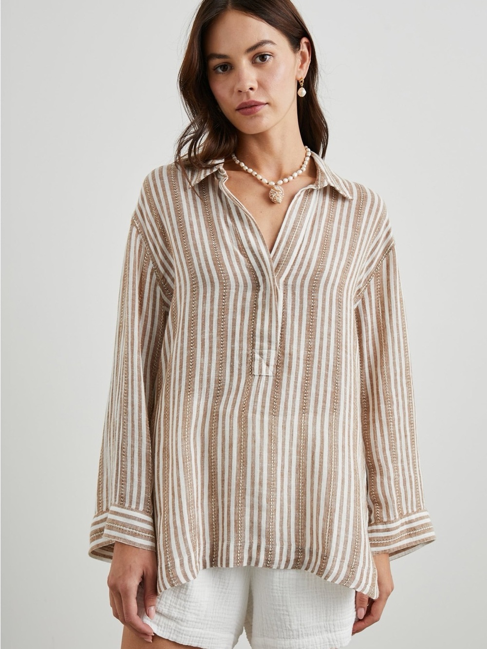 Rails V-Neck Banks Eyelet Striped Shirt Size Small